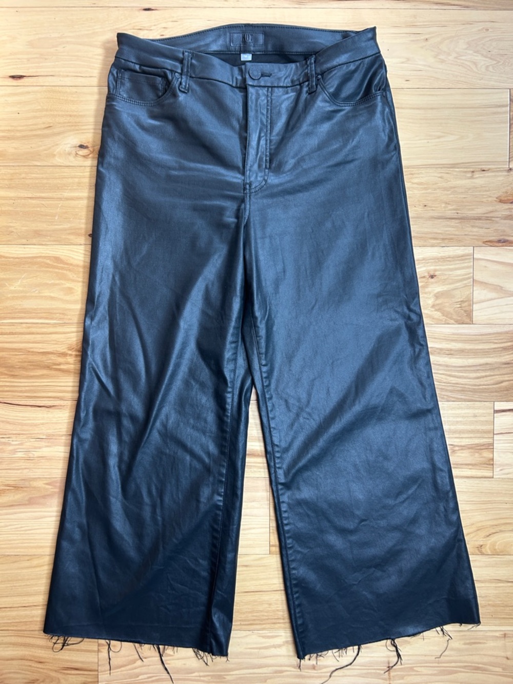 Kut from the Kloth Black Coated High Rise Wide-Leg Stretchy Pants | Size 12